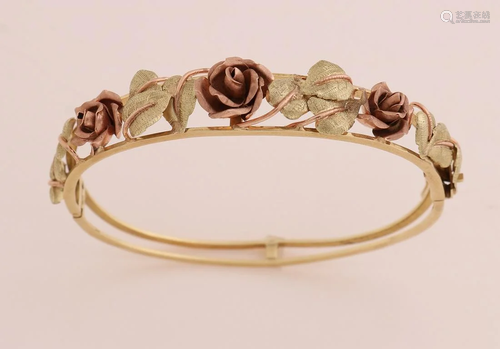 Yellow gold slave bracelet, 585/000, with roses.