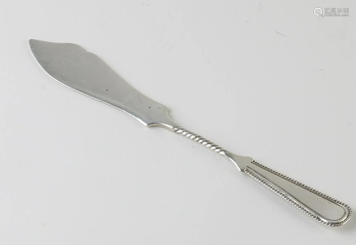 835/000 Silver butter knife with twisted handle and