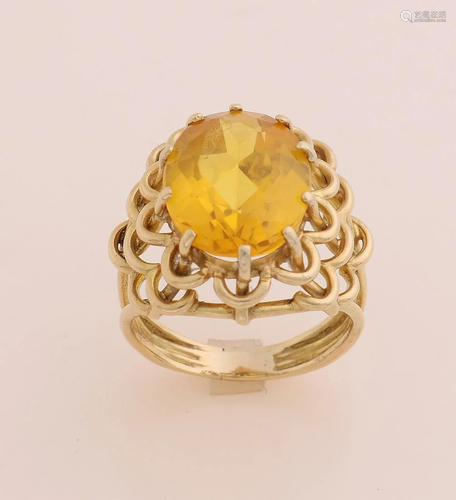 Yellow gold ring, 585/000, with citrine. Ring with a