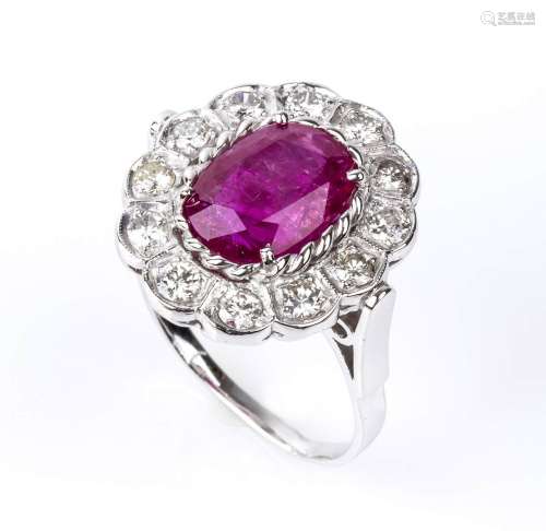 Gold, Burma ruby and diamonds ring18k white gold, set with B...