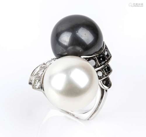 Gold, pearl and black and white diamonds ring18k white gold,...