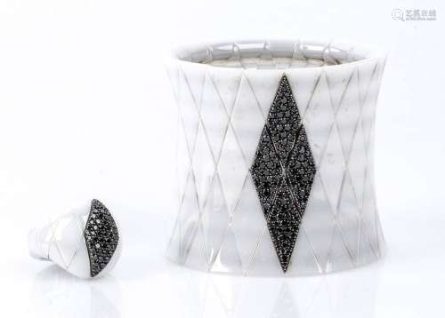 White ceramic and black diamonds ring and bracelet - by ROBE...