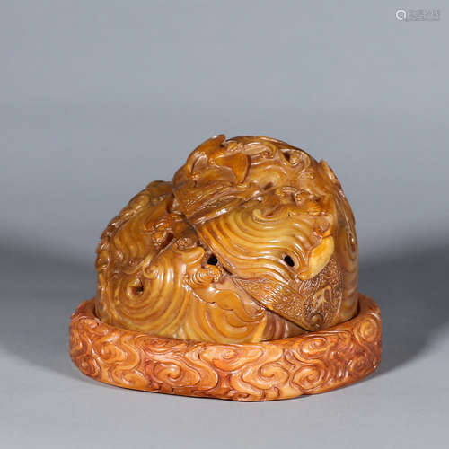 A hollowed out Tianhuang stone incense burner