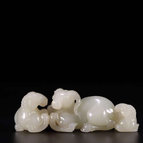 A Hetian jade carved goat ornament