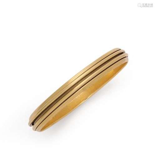 PIAGET Possession Bracelet rond en or jaune 18K 750 millième...