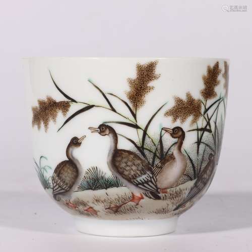 chinese famille rose porcelain cup