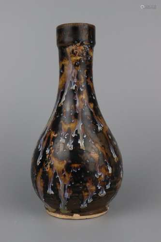chinese jizhou kiln porcelain bottle vase