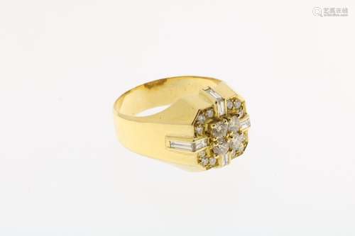 Geelgouden ring, diamanten, ca. 1,26 ct