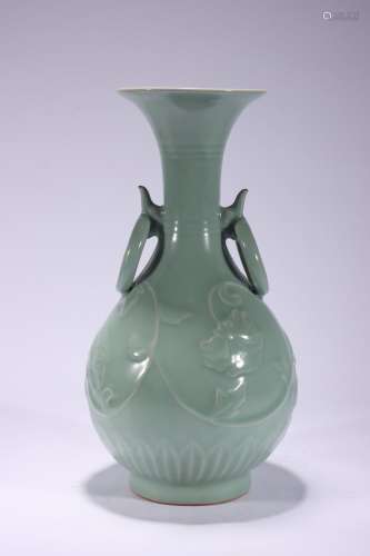 chinese longquan kiln porcelain binaural vase