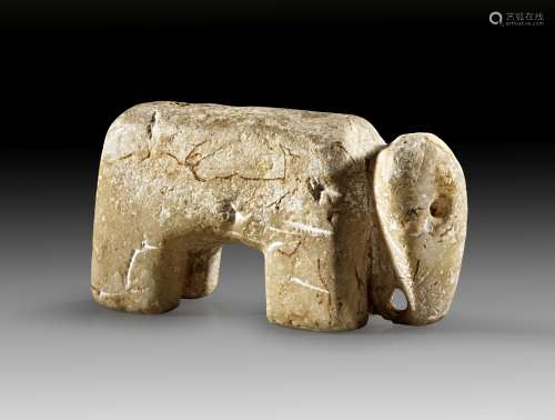 Stylized figure of an elefant of calcite.