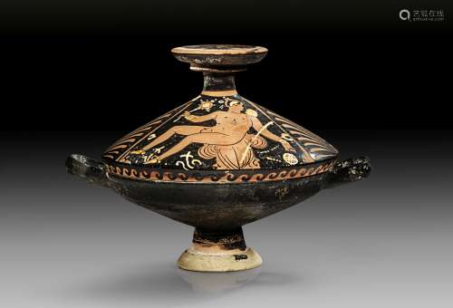 Apulian red-figure lekanis from a Late Follower of the Balti...