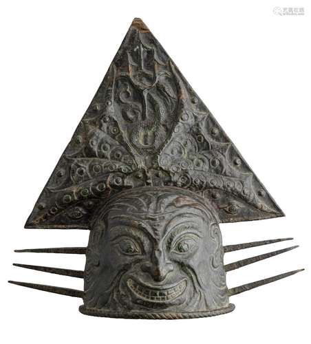 Ⓦ A BRONZE HELMET IN 9TH CENTURY B.C. VILLANOVAN STYLE^ 19TH...