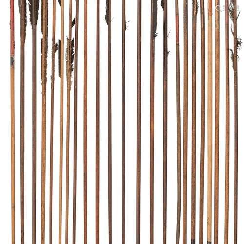 A COLLECTION OF TWENTY FOUR ASIAN ARROWS^ MOSTLY CHINESE^ QI...