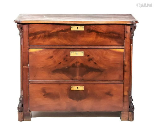 Mahogany chest of drawers. Louis Philippe. Circa 1870.