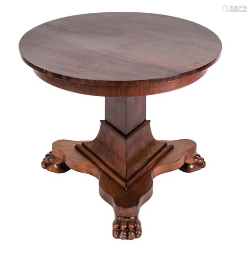 Mahogany Biedermeier table, partly solid. Circa 1820.