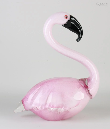 Large glass flamingo. 21st century. Dimensions