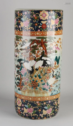 Large Chinese porcelain umbrella stand with