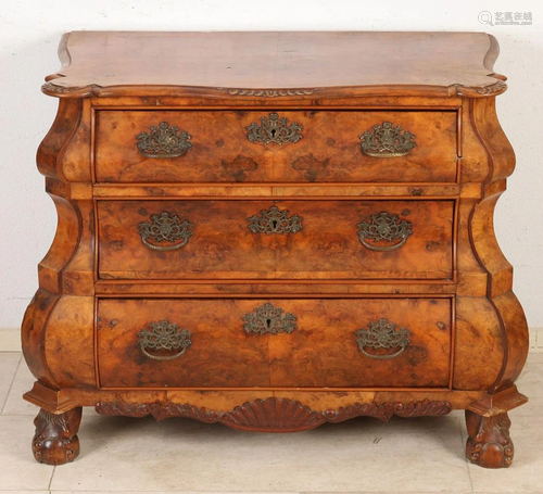 19th century Dutch baroque burr walnut chest of drawers