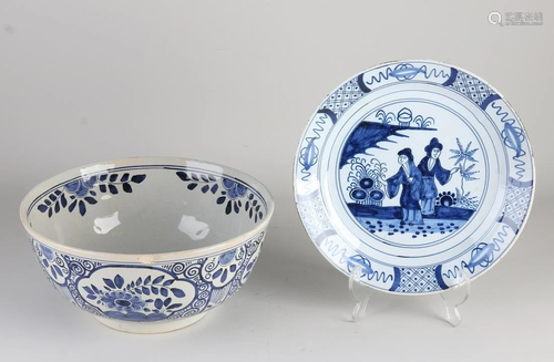 Two parts Delft fayence. 1x bowl, marked De Claauw,