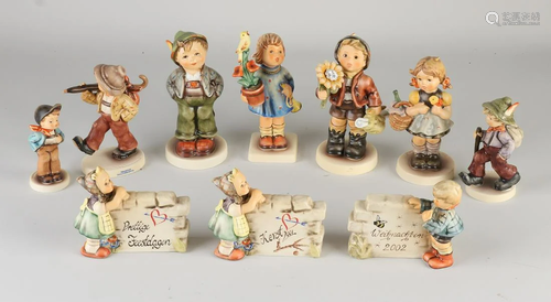 Lot of 10 Hummel figures. goebel. Various. Dimensions: