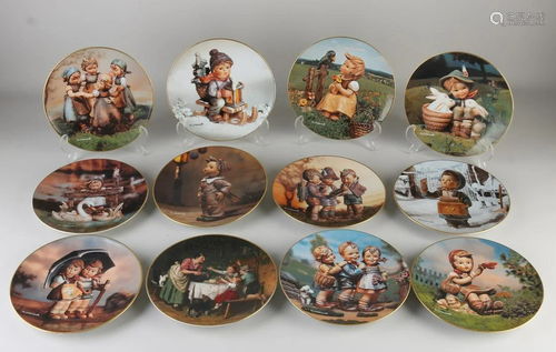 Lot of 12 Hummel annual plates. By MJ Himmel.