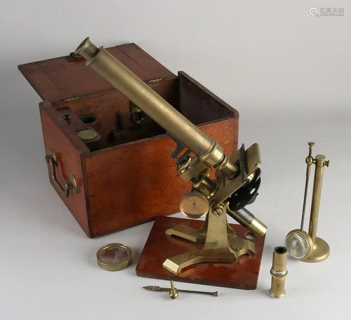 Beautiful antique English microscope in mahogany box