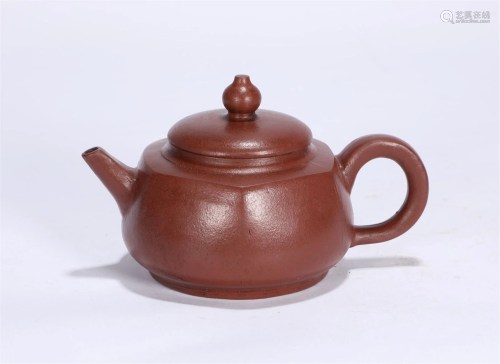 A Yixing Glazed Teapot Qing Style
