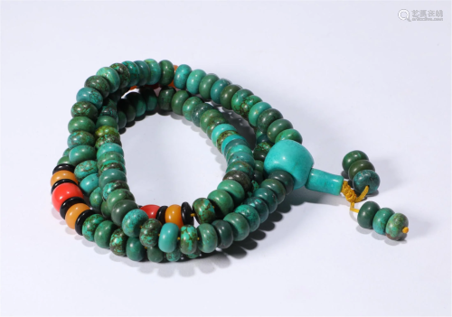 A Turquoise Like Beaded Necklace