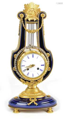 Perrns A Paris French mantel clock of classical design