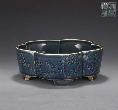 A Blue Glazed Narcissus Bowl