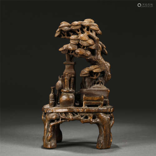 A Chenxiang Sculpture