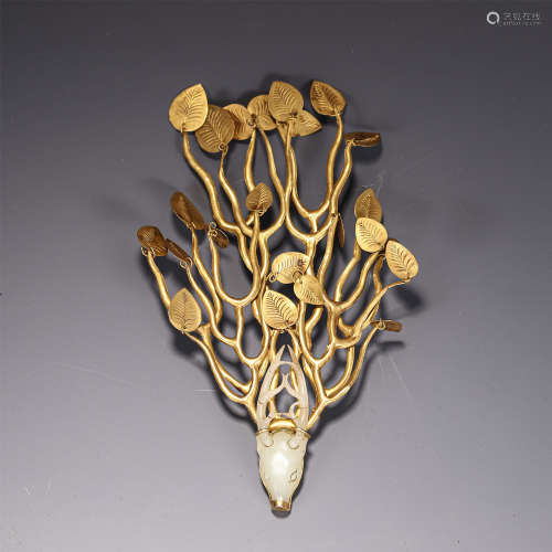 A Gilt-silver Mounted White Jade Deer