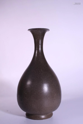 A BRONZE-GLAZED VASE.YUHUCHUNPING.SONG PERIOD