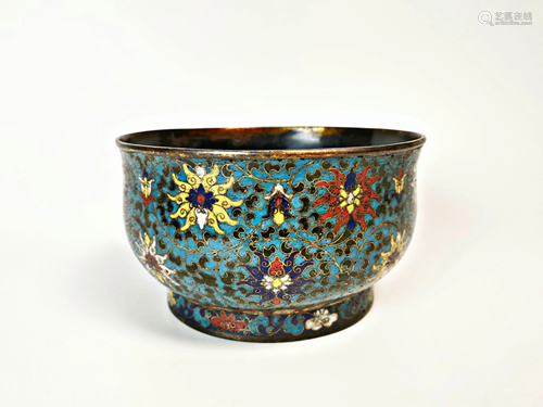 A CLOISONNE ENAMEL BRONZE BOWL.QING PERIOD