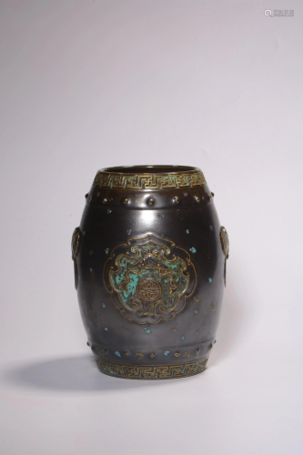 A CARVED BRONZE-GLAZED JAR.MARK OF QIANLONG