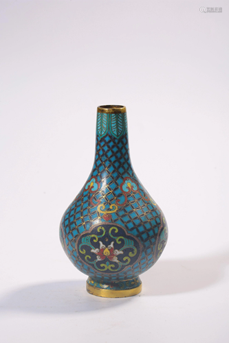 A CLOISONNE ENAMEL BRONZE VASE.MARK OF QIANLONG