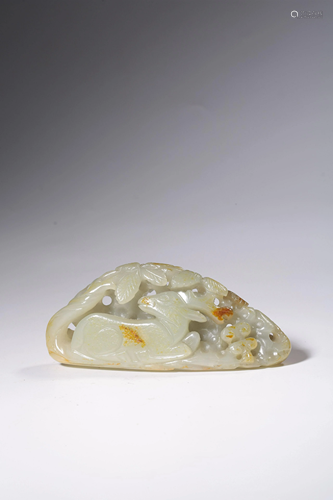 A CARVED WHITE JADE DEER.QING PERIOD