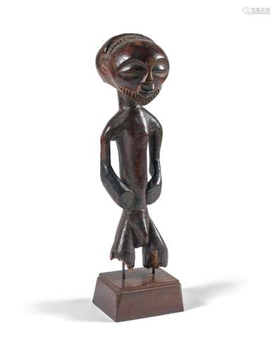 LUBA (R.D. CONGO) Très belle statuette d'homme barbu en bois...