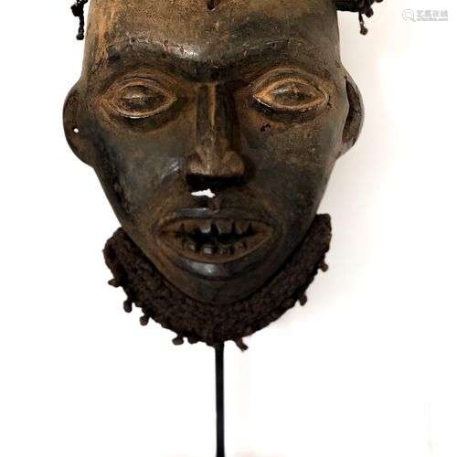 KOM (CAMEROUN - GRASSLAND) Sous tribu TIKAR Masque de très g...