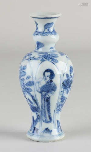 17th - 18th century Chinese porcelain Kang Xi vase with