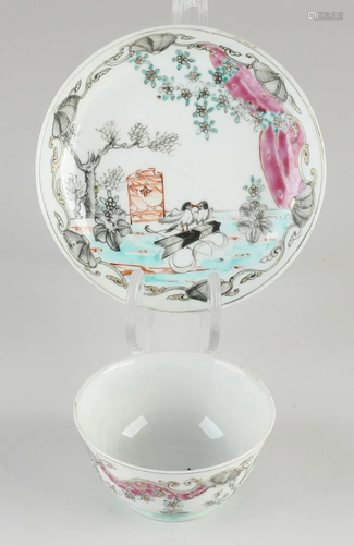 Chinese porcelain Family Rose cup + saucer. 18th - 19th