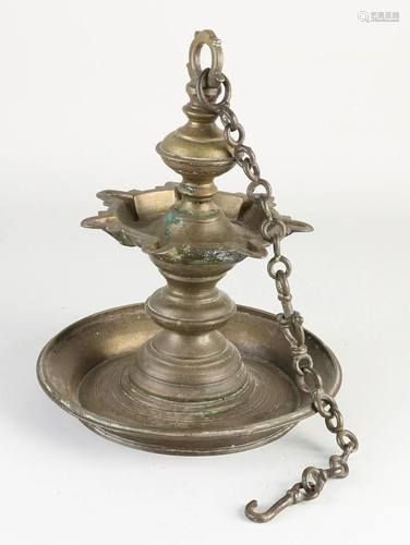 Antique bronze Oriental oil lamp. 19th century.