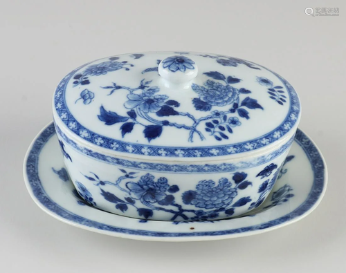 18th century Chinese porcelain Cheng Lung butter dish