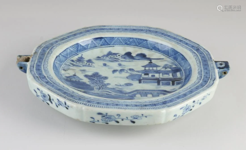 18th century Chinese porcelain Queng Lung warming dish.