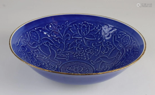 Large Chinese porcelain bowl with blue glaze, figures
