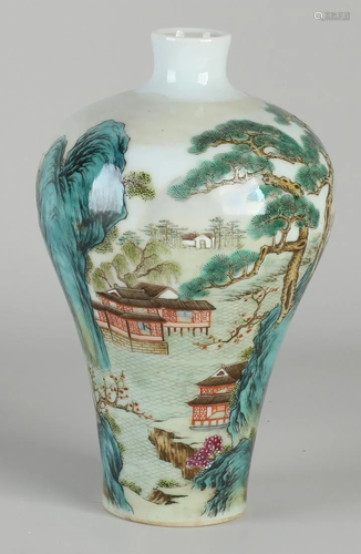 Finely decorated Chinese porcelain Familie Verte Mei