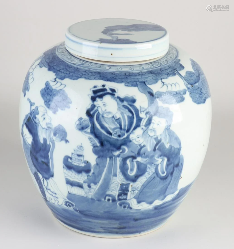 Large 19th century Chinese porcelain ginger jar with