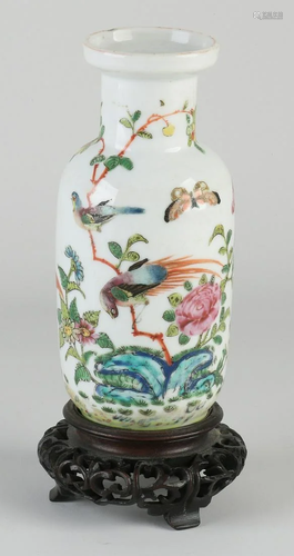 Antique Chinese porcelain Family Pink vase with