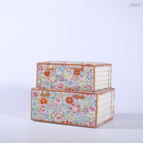 Qing Dynasty-Qianlong famille rose porcelain box