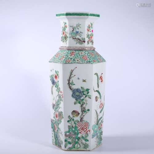 Qing-Kangxi famille rose stick bottle